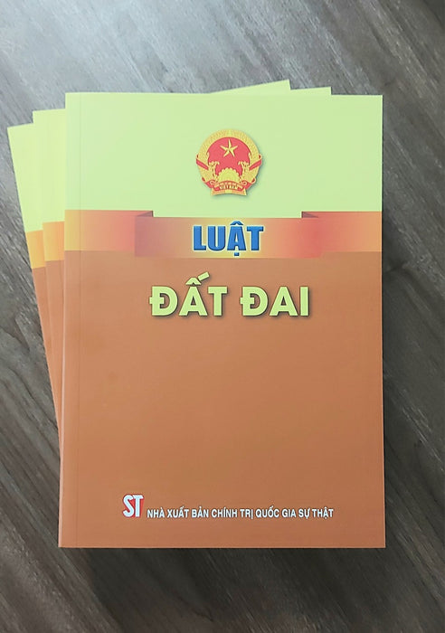 Sách Luật Đất Đại (Năm 2024) Sách Luật Đất Đại (Năm 2024)