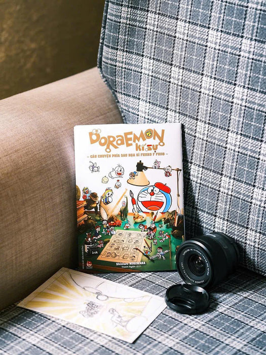 Truyện Tranh Doraemon Kí Sự - Câu Chuyện Phía Sau Họa Sĩ Fujiko F Fujio (Chang Book) Truyện Tranh Doraemon Kí Sự - Câu Chuyện Phía Sau Họa Sĩ Fujiko F Fujio (Chang Book)