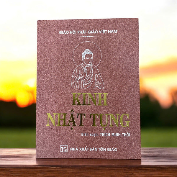 Kinh Nhật Tụng Bìa Giấy Ép Nhũ Vàng (Khổ 11.5 X 15.5 Cm)