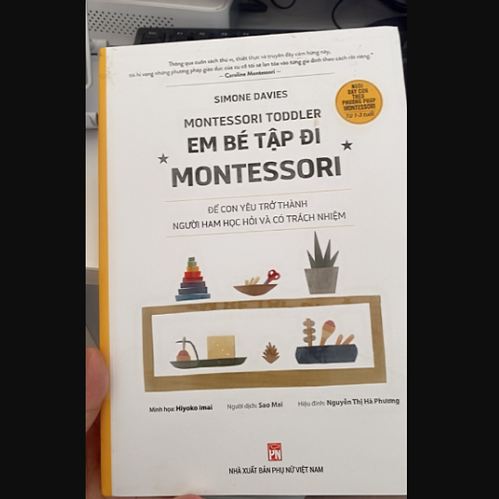 Sách - Em Bé Tập Đi Montessori - Simone Davies Sách - Em Bé Tập Đi Montessori - Simone Davies