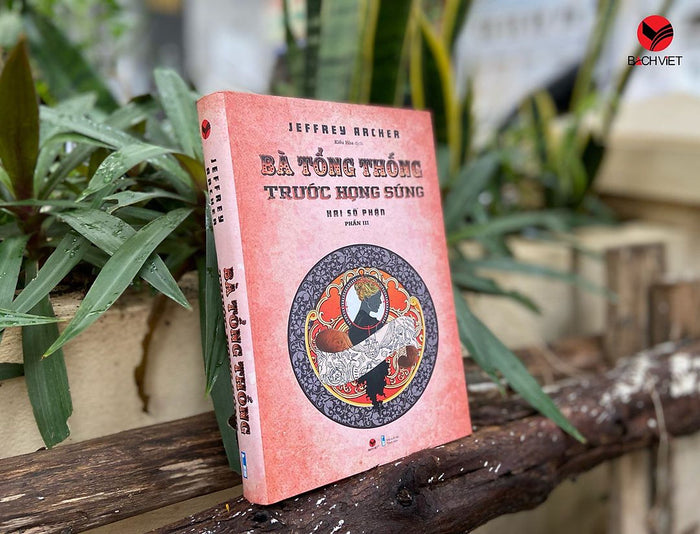 Sách Bà Tổng Thống Trước Họng Súng Sách Bà Tổng Thống Trước Họng Súng