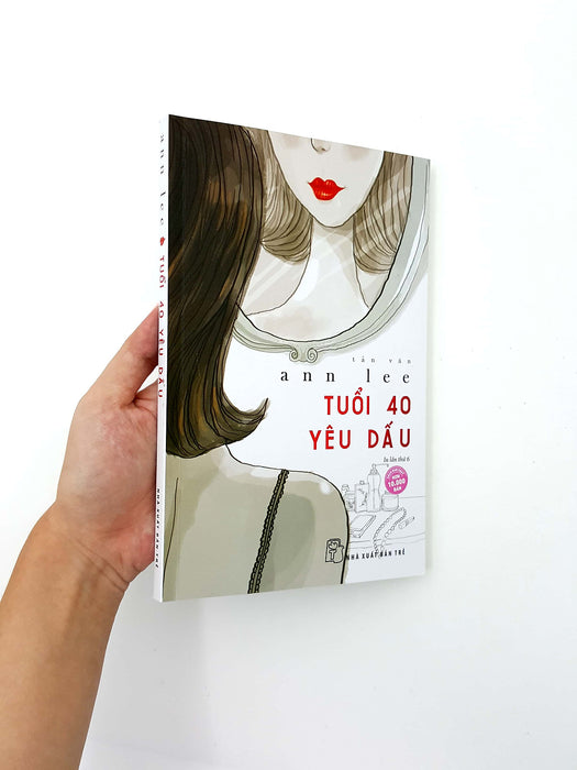 Tuổi 40 Yêu Dấu: Tản Văn Tuổi 40 Yêu Dấu: Tản Văn