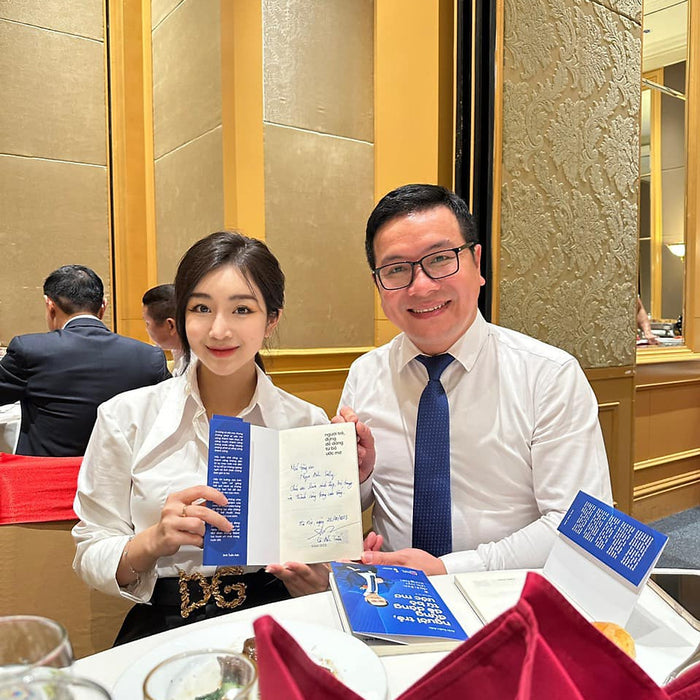 Người Trẻ, Đừng Dễ Dàng Từ Bỏ Ước Mơ Người Trẻ, Đừng Dễ Dàng Từ Bỏ Ước Mơ