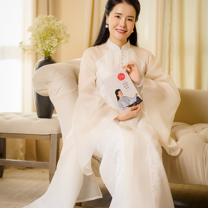 Sách Sống Như Bông Pháo Hoa - Hành Trình Khám Phá Điều Quý Giá Nhất Cuộc Đời | Ruby Nguyen Sách Sống Như Bông Pháo Hoa - Hành Trình Khám Phá Điều Quý Giá Nhất Cuộc Đời | Ruby Nguyen