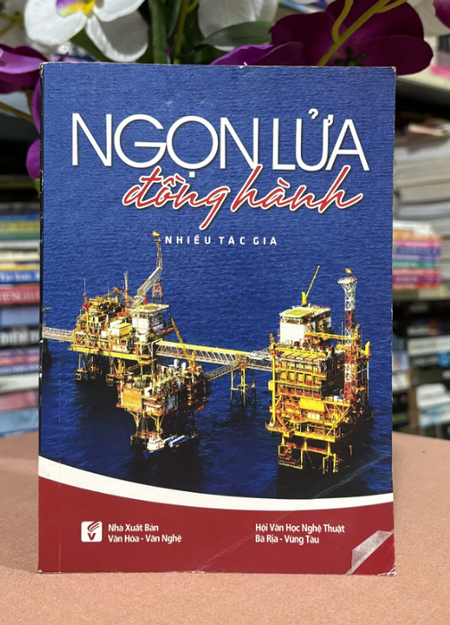 Ngọn Lửa Đồng Hành