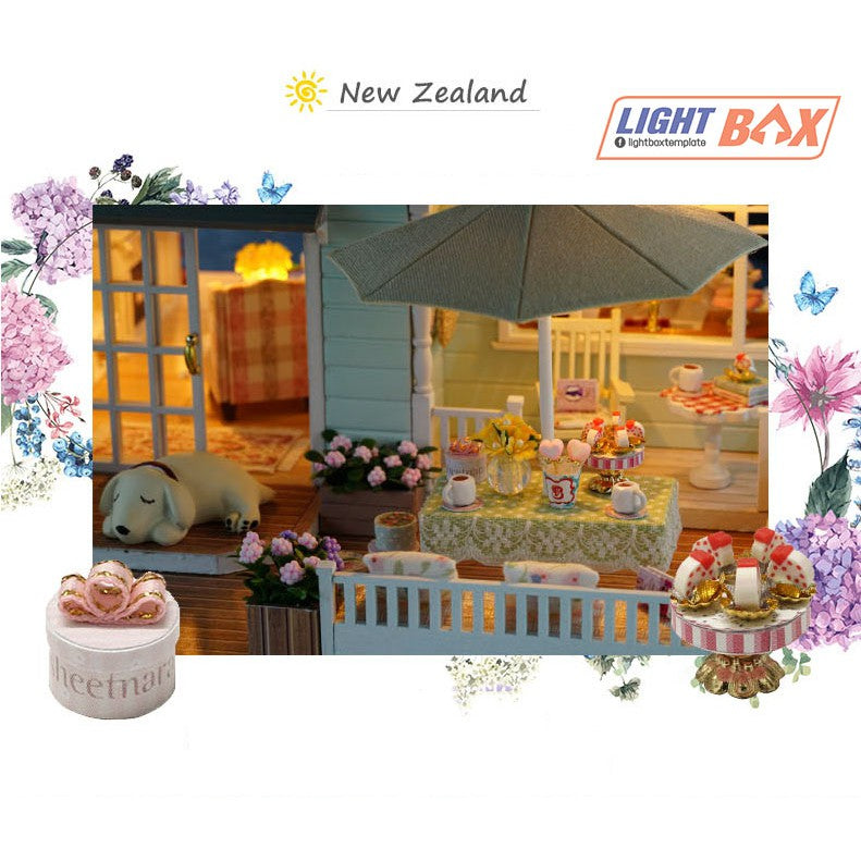 Nhà búp bê tự làm QWEENS TOWN - Tặng CÓT NHẠC, đèn LED và Khung bảo vệ MICA - XE HƠI - CHÓ CẢNH (FULL PHỤ KIỆN KEO)