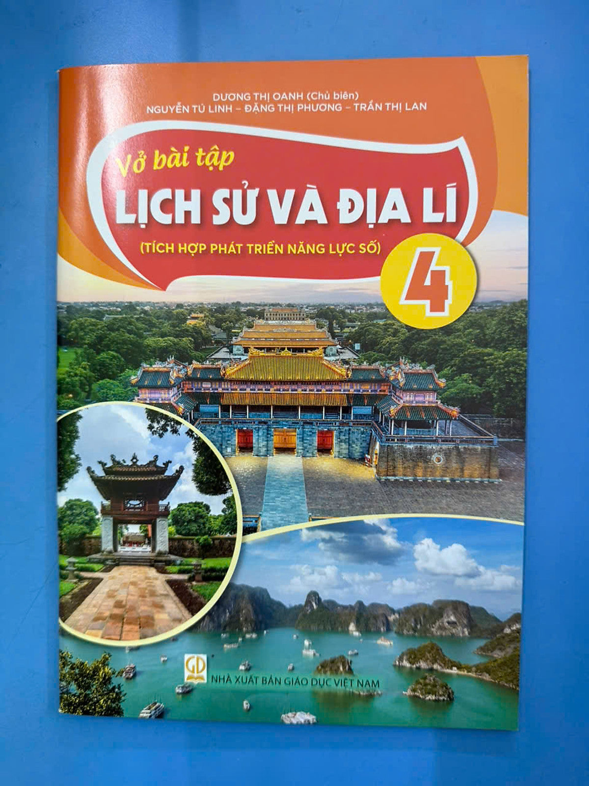 Sách Vở Bài Tập Lịch Sử Và Địa Lí 4- Tích Hợp Phát Triển Năng Lực Số (Kèm Nilon Bọc Sách, Nhãn Tên)