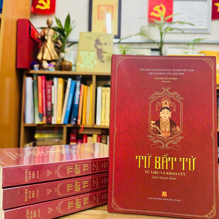 Tứ Bất Tử - Tư Liệu Và Khảo Cứu - Nguyễn Xuân Diện - Tri Thức Trẻ