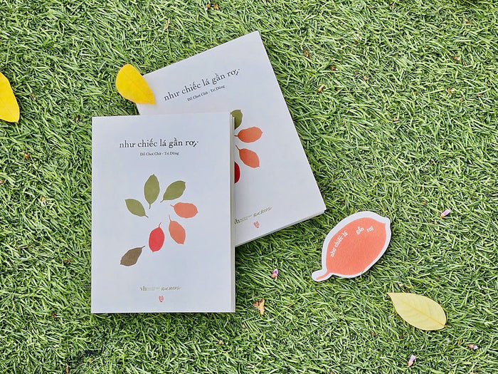 Sách Như Chiếc Lá Gần Rơi