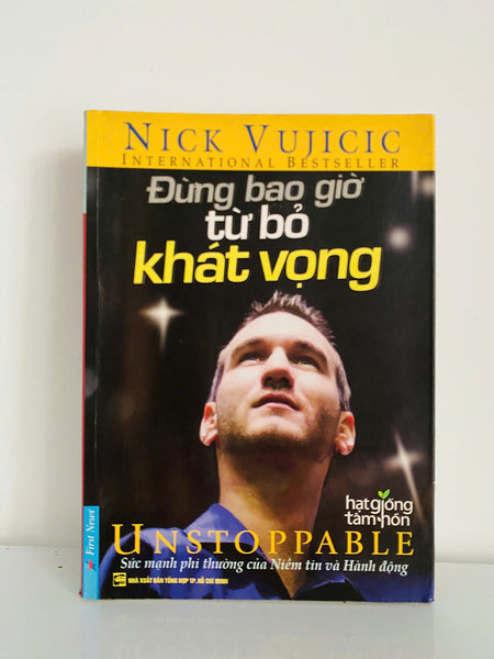 Đừng Bảo Từ Giờ Bỏ Khát Vọng