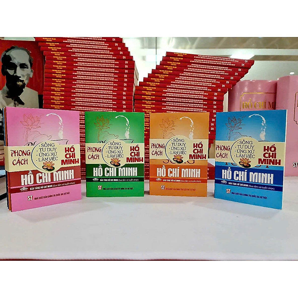 Sách Phong Cách: Sống – Tư Duy – Ứng Xử – Làm Việc Hồ Chí Minh