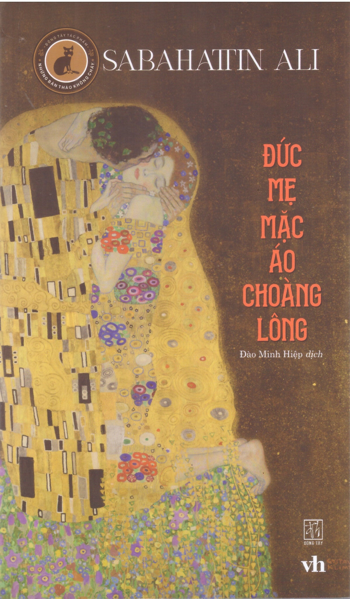 Đức Mẹ Mặc Áo Choàng Lông