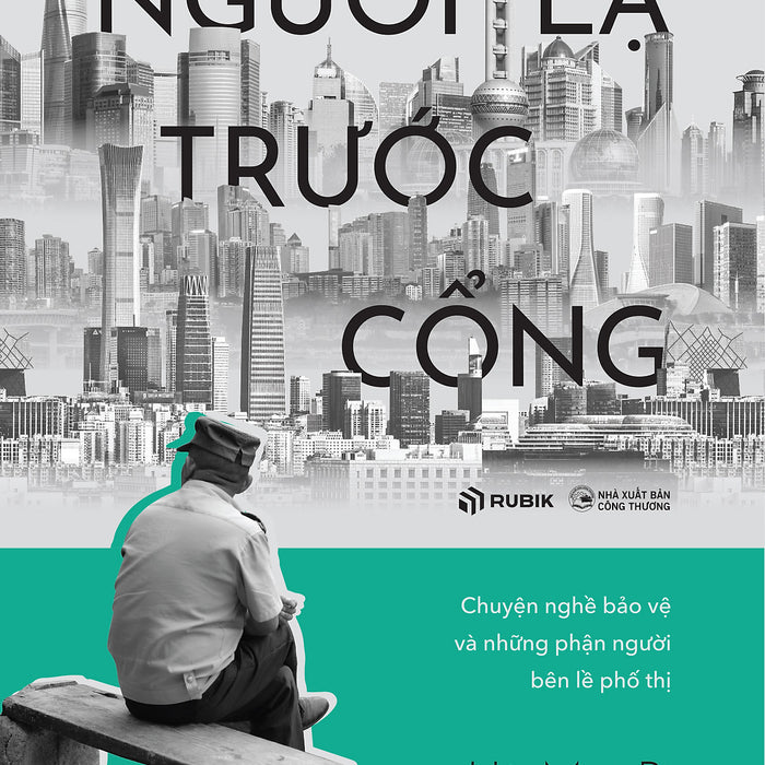 Sách Người Lạ Trước Cổng