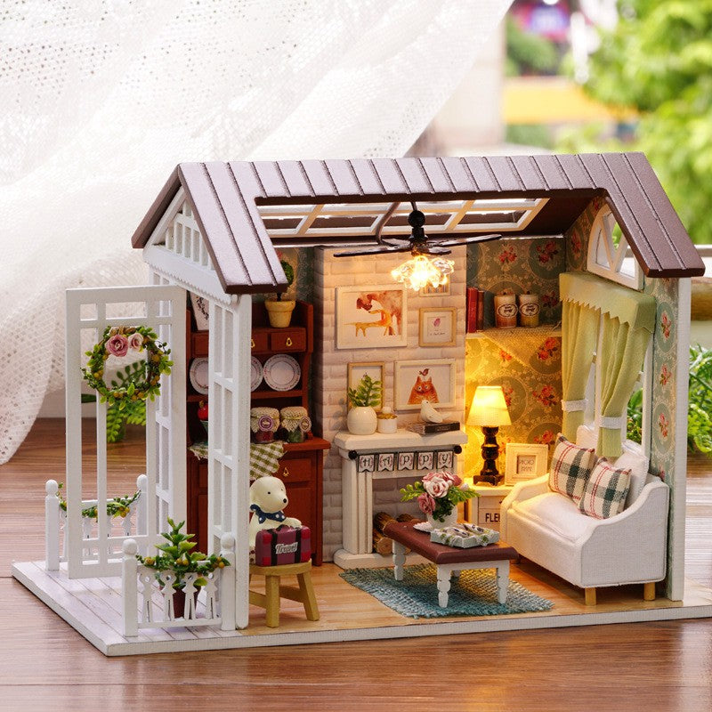 Mô hình nhà búp bê thủ công tự làm. Tặng KHUNG BẢO VỆ, dụng cụ và keo dán Z007, Z008, Z009