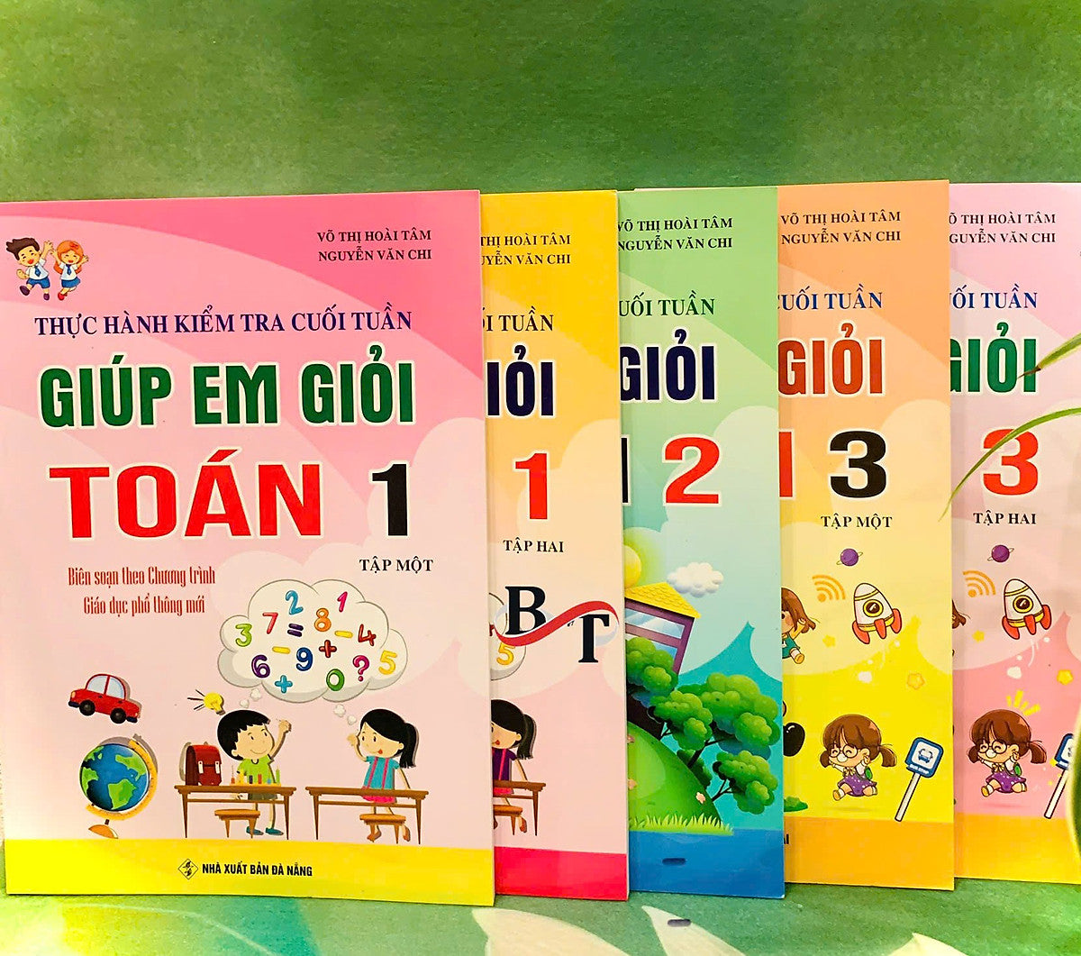 Sách - Tập Thực Hành Kiểm Tra Cuối Tuần Giúp Em Giỏi Toán 2 - Sm