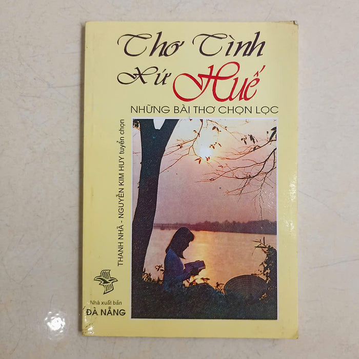 Thơ Tình Xứ Huế