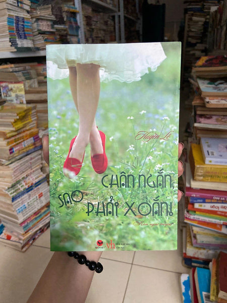 Chân Ngắn Sao Phải Xoắn