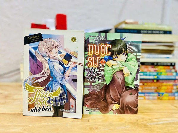 Truyện Dược Sư Tự Sự + Thiên Sứ Nhà Bên Light Novel (Đồng Giá 40K) - Chang Book