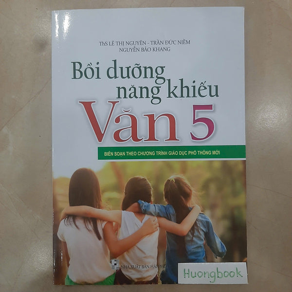 Sách - Bồi Dưỡng Văn Năng Khiếu 5 (Theo Chương Trình Giáo Dục Phổ Thông Mới)