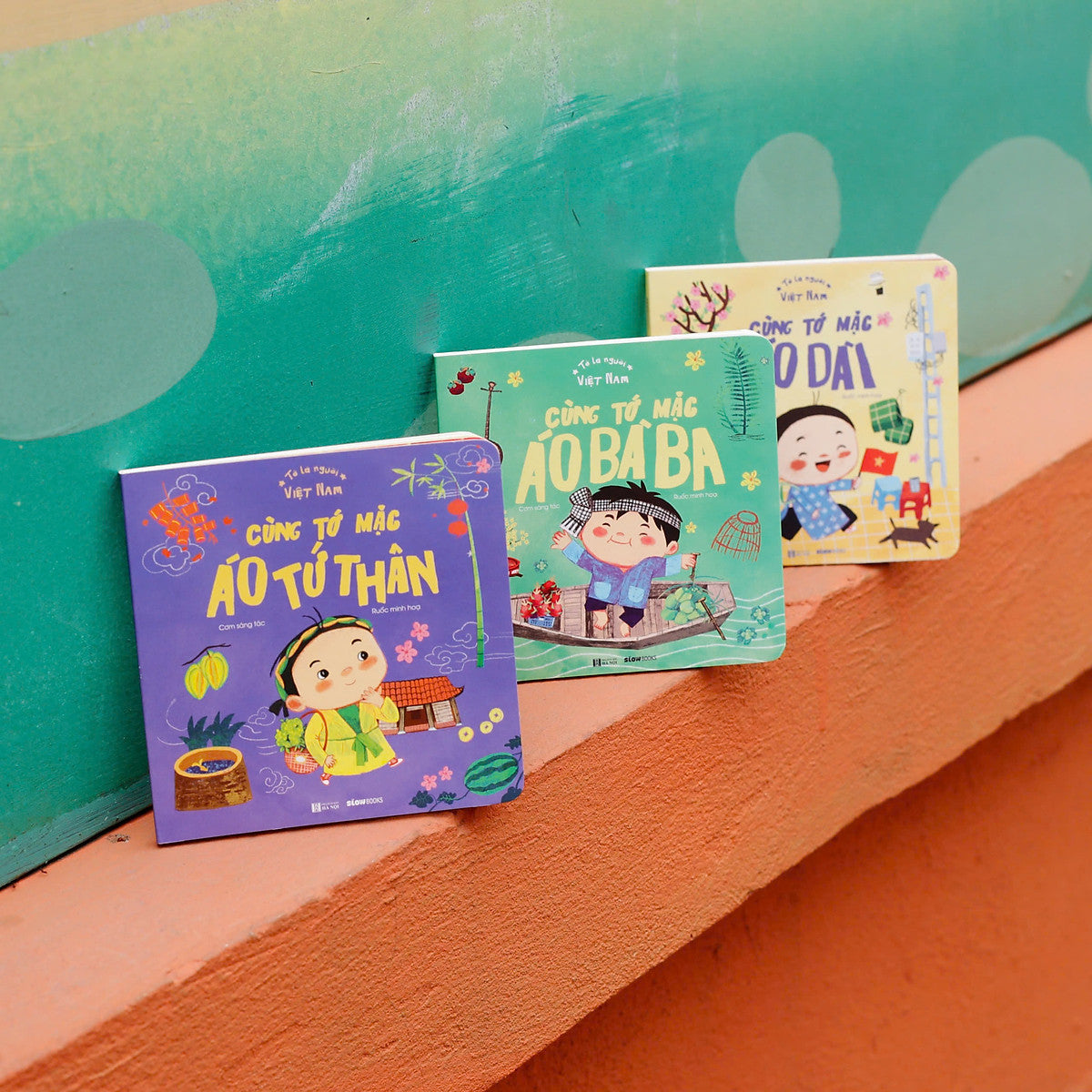 Tớ Là Người Việt Nam (3 Cuốn) - Chủ Đề Trang Phục Truyền Thống - Cơm - Ruốc Minh Họa - Slowbooks
