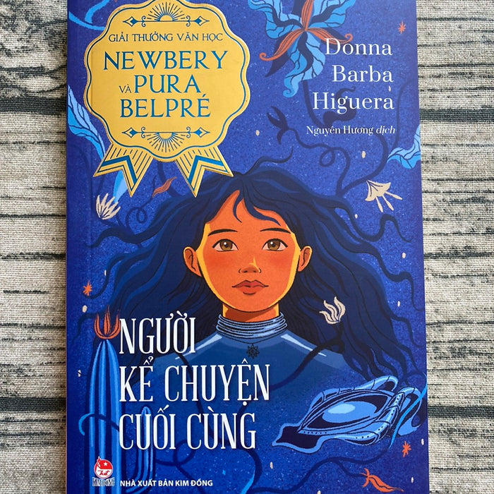 Giải Thưởng Văn Học Newbery-Pura Belpré - Người Kể Chuyện Cuối Cùng