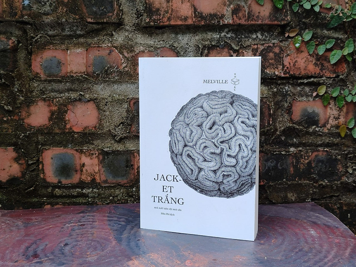 Jacket Trắng - Melville