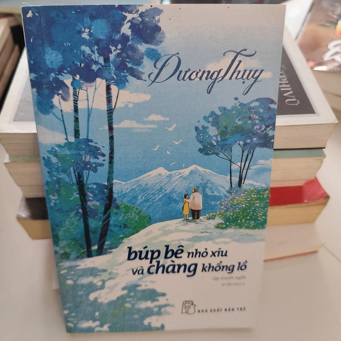 Búp Bê Nhỏ Xíu Và Chàng Khổng Lồ