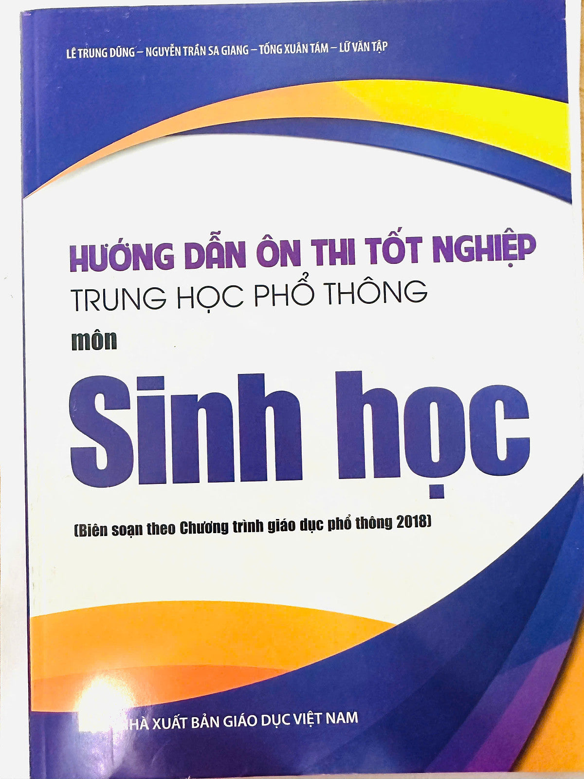 Hướng Dẫn Ôn Thi Tốt Nghiệp Trung Học Phổ Thông Môn Sinh Học (Theo Chương Trình Giáo Dục Phổ Thông 2018)