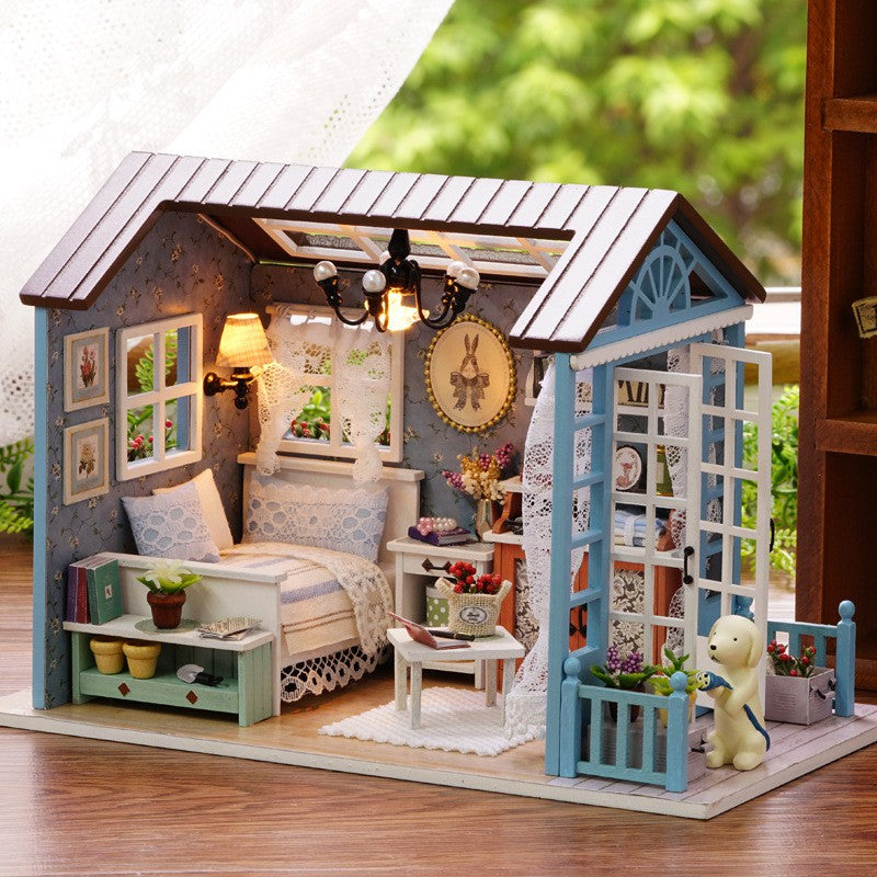 Mô hình nhà búp bê thủ công tự làm. Tặng KHUNG BẢO VỆ, dụng cụ và keo dán Z007, Z008, Z009
