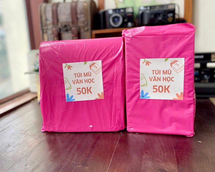 Túi Mù Sách Văn Học – Mở Túi Là Mở Cả Thế Giới | Giá 50K