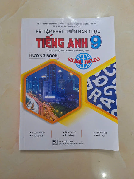 Sách - Bài Tập Phát Triển Năng Lực Tiếng Anh 9 (Dùng Kèm Global Success)