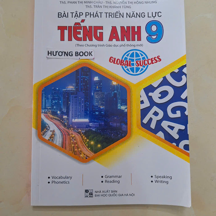 Sách - Bài Tập Phát Triển Năng Lực Tiếng Anh 9 (Dùng Kèm Global Success)