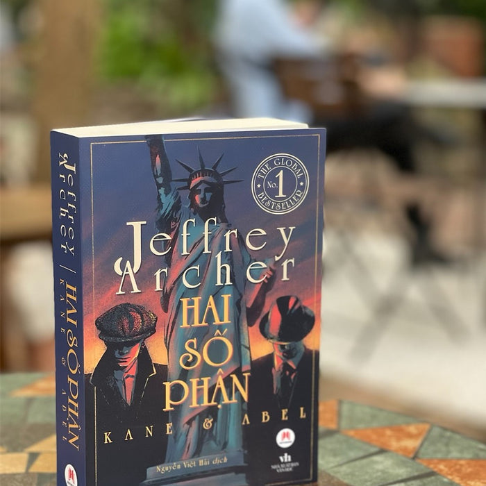 [Cuốn Sách Bán Chạy Số 1 Toàn Cầu] Hai Số Phận – Jeffrey Archer – Nguyễn Việt Hải Dịch – Huy Hoàng Bookstore – Nxb Văn Học (Bìa Mềm)