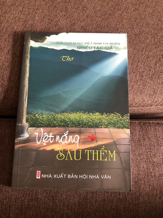Vệt Nắng Sau Thềm - Thơ - Thi Nhân Việt Nam
