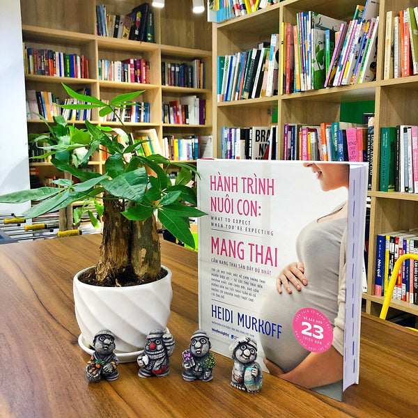 Trạm Đọc | Hành Trình Nuôi Con Mang Thai: Cẩm Nang Thai Sản Đầy Đủ Nhất