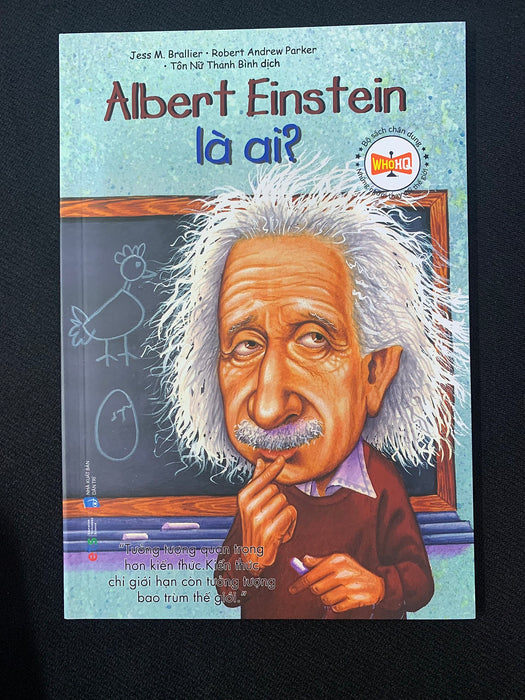 Trạm Đọc | Albert Einstein Là Ai?
