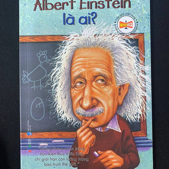 Trạm Đọc | Albert Einstein Là Ai?